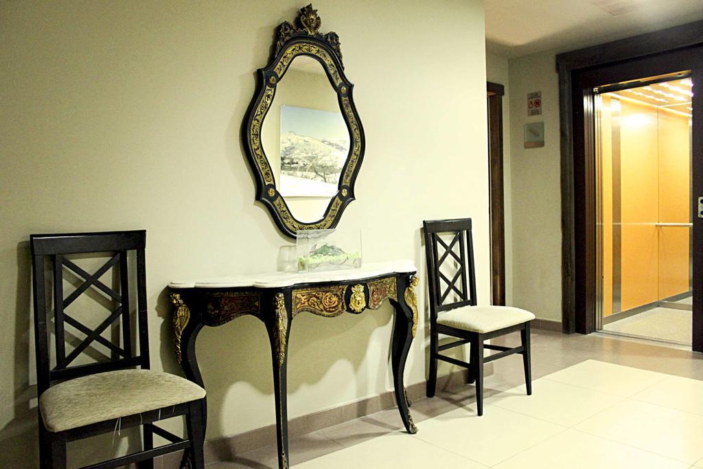 โรงแรมเซอร์บิเนตตา Dilar ภายนอก รูปภาพ